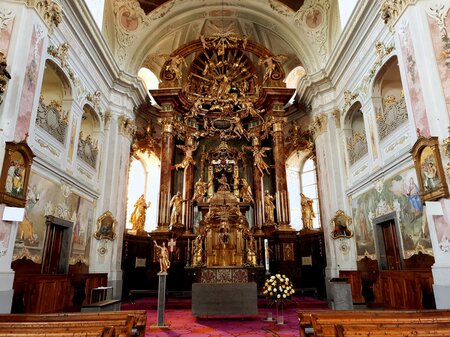 Basilica altar_Eastern Styria