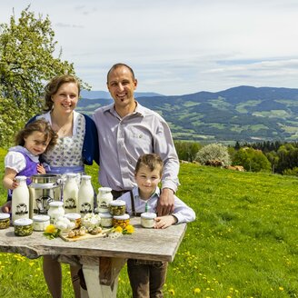 Milkfarm Spindlbauer_Family_Eastern Styria