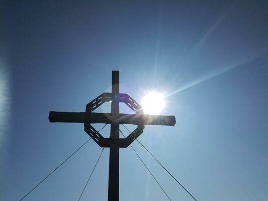 Gipfelkreuz auf der Gemeindeale | © TVB Mariazeller Land / BD