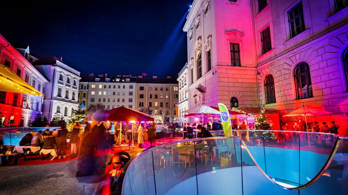 Advent im Joanneumsviertel mit Kunsthandwerksmarkt | © Graz Tourismus - Werner Krug