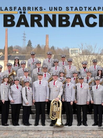 All members of the Bärnbach Glass Factory and City Band have gathered for the group photo. | © Glasfabriks- und Stadkapelle Bärnbach