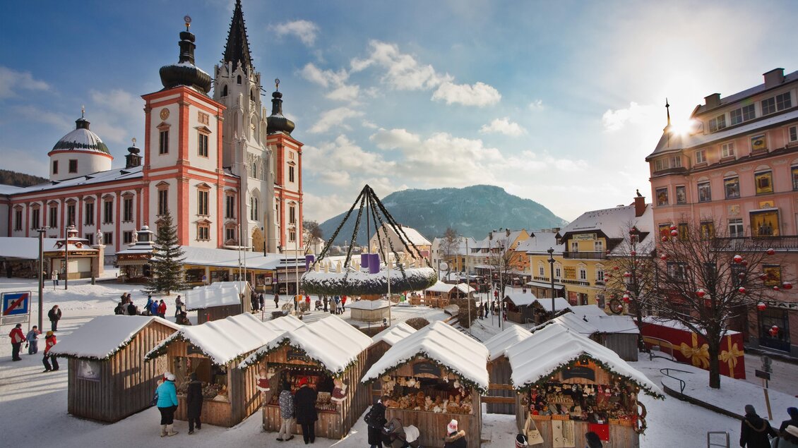 Mariazell im Advent | © Fred Lindmoser