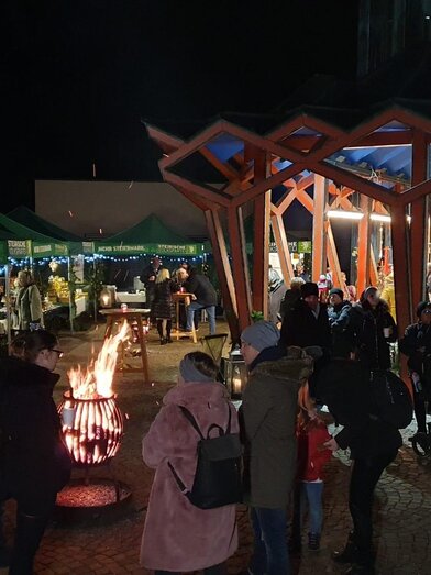 Evening atmosphere at the Advent market | © Kurt Michael Trummer | © Kurt Michael Trummer