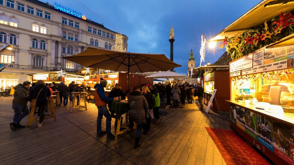 Adventmarkt am Eisernen Tor | © Graz Tourismus - Harry Schiffer