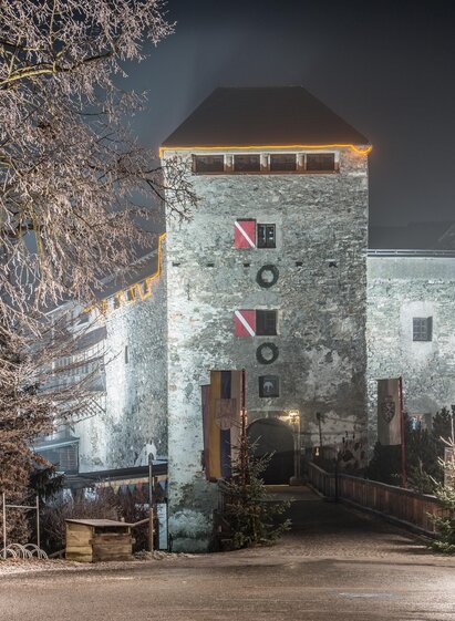 Burg Winter | PiCWish