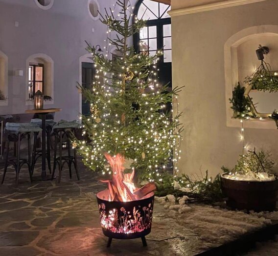 Feuerschale, Christbaum, Podenhaus, Bad Aussee | © Podenhaus, Bad Aussee | Podenhaus, Bad Aussee | © Podenhaus, Bad Aussee