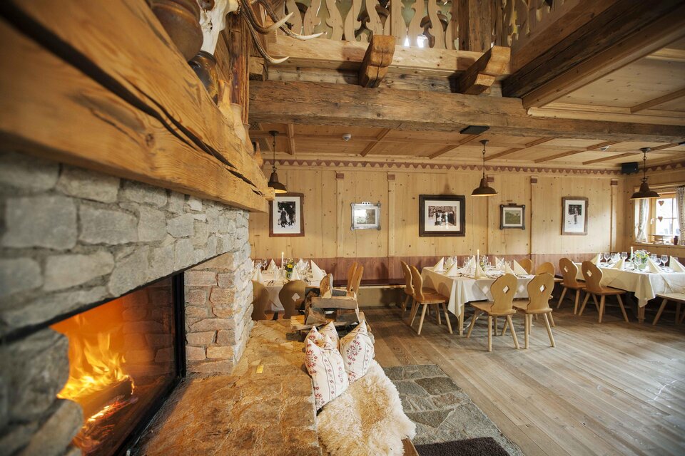 Restaurant bei der Latschenhütte auf der Teichalm | © Latschenhütte
