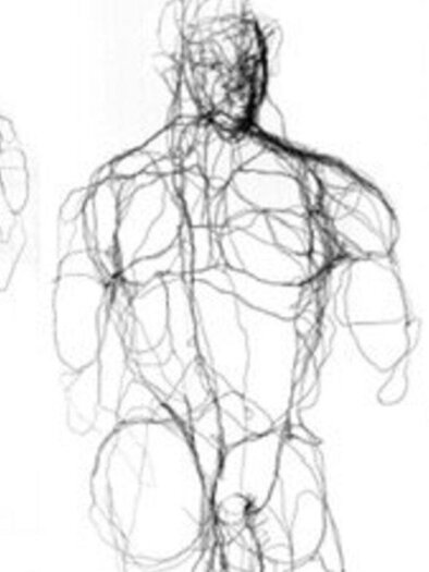 Three sketched human figures in different positions. The representations are characterized by thin lines and abstract shapes. | © csm_der_laeufer