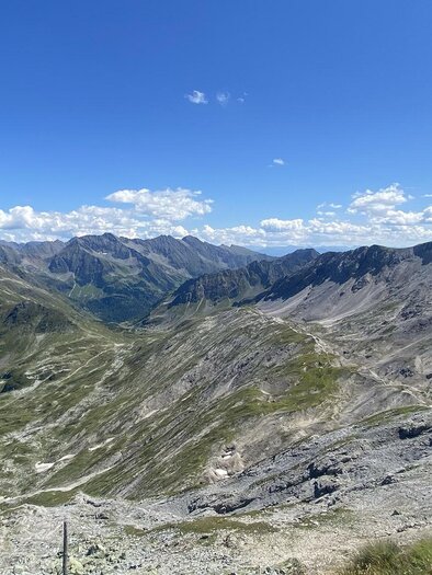 Panoramablick von der Lugauer Kalkspitze über die Schladminger Tauern. | © Sabine-Artmayr