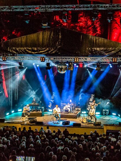 Band Auf A Wort | © dolce vita marketing kg | dolce vita marketing kg | © dolce vita marketing kg