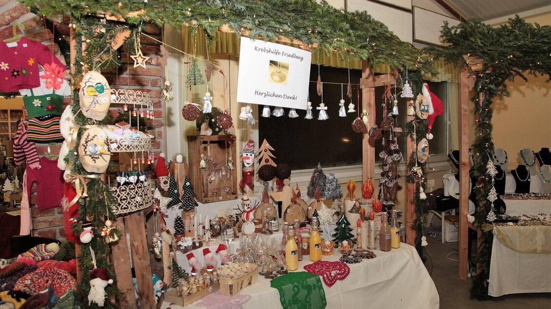 Stand beim Christkindlmarkt Ehrenschachen | © Vereinsgemeinschaft Ehrenschachen