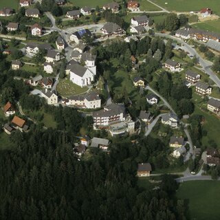 St. Kathrein am Offenegg_Aerial View_Eastern Styria | © Tourismusverband Oststeiermark