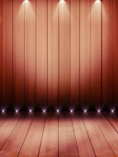 Ein Raum mit Holzvertäfelung und sanfter Beleuchtung. Der Boden ist aus Holz und schafft eine warme Atmosphäre. | © pixabay.com
