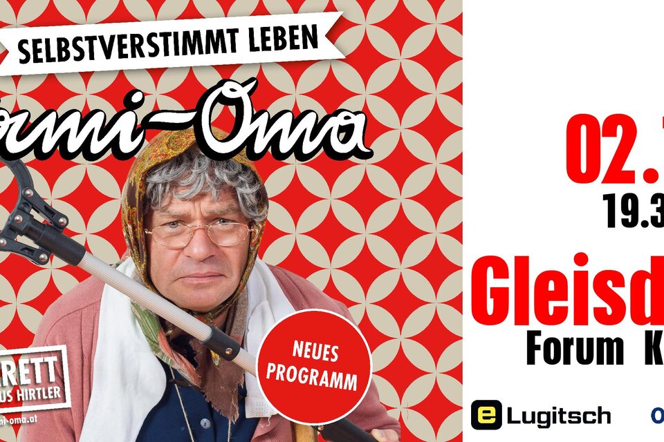 Markus Hirtler als Ermi-Oma präsentiert sich wieder mit Kopftuch und Schürze und beansprucht die Lachmuskeln der Zuschauer. | © Tourismusverband Oststeiermark