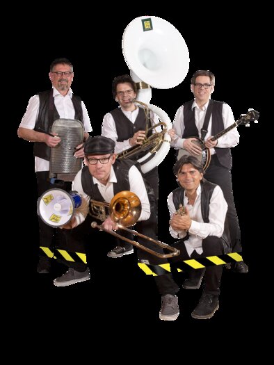 The five musicians of SOKO Dixie with their instruments – guests at the inn Friedrich in Geiseldorf. | © Soko Dixie