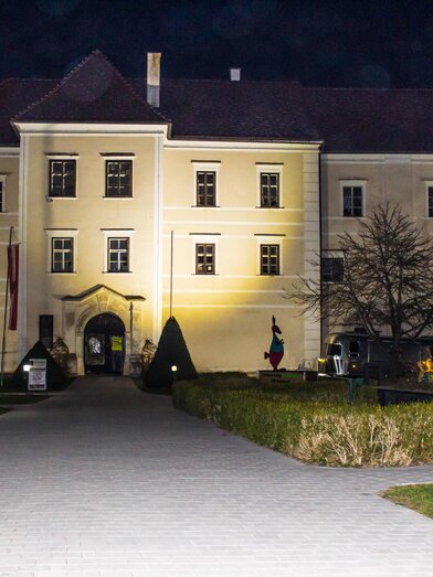 Wasserschloss Burgau bei Nacht | © Sandra Brünner | Sandra Brünner | © Sandra Brünner