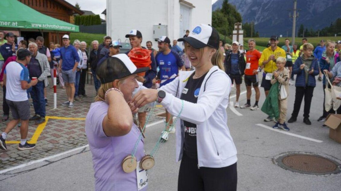 Siegerehrung, Hinterbergerlauf, Bad Mitterndorf | © Hinterbergerlauf, Team Krungl, Bad Mitterndorf