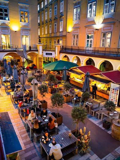 Trüffelmarkt im Paradeishof | © Graz Tourismus - Werner Krug | © Graz Tourismus - Werner Krug