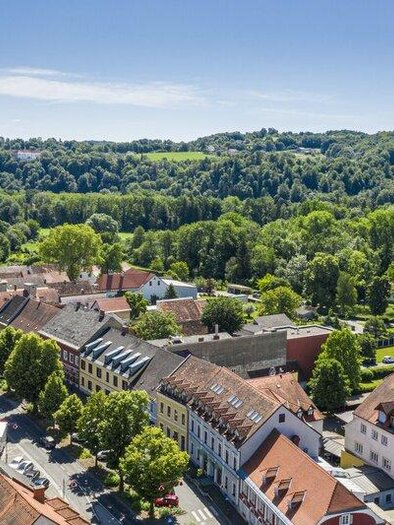 Aerial view over the roofs of the town of Mureck | © © pixelmaker.at