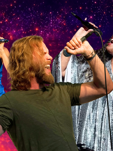 Erleben Sie einen Abend voller Emotionen, großer Stimmen und unvergesslicher Melodien bei **Musical Moments** in der Stadthalle Fürstenfeld. Die mitreißende Show vereint die schönsten Songs aus den bekanntesten Musicals und entführt das Publikum auf eine musikalische Reise voller Gefühl, Leidenschaft und Energie.
 | © Werner Zangl/Goran Andirc/Jan-Pieter Fuhr