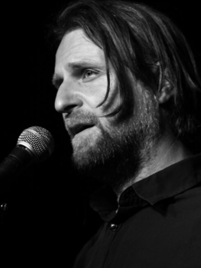 Klaus Lederwasch at his appearance at the Slam Zone Poetry Slam in Kirchberg an der Raab. | © Klaus Lederwasch
