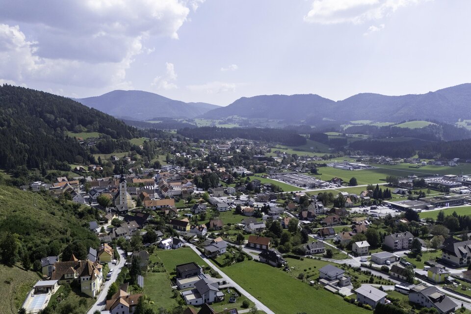 Luftbild des Zentrum der Gemeinde Passail | © Tourismusverband Oststeiermark