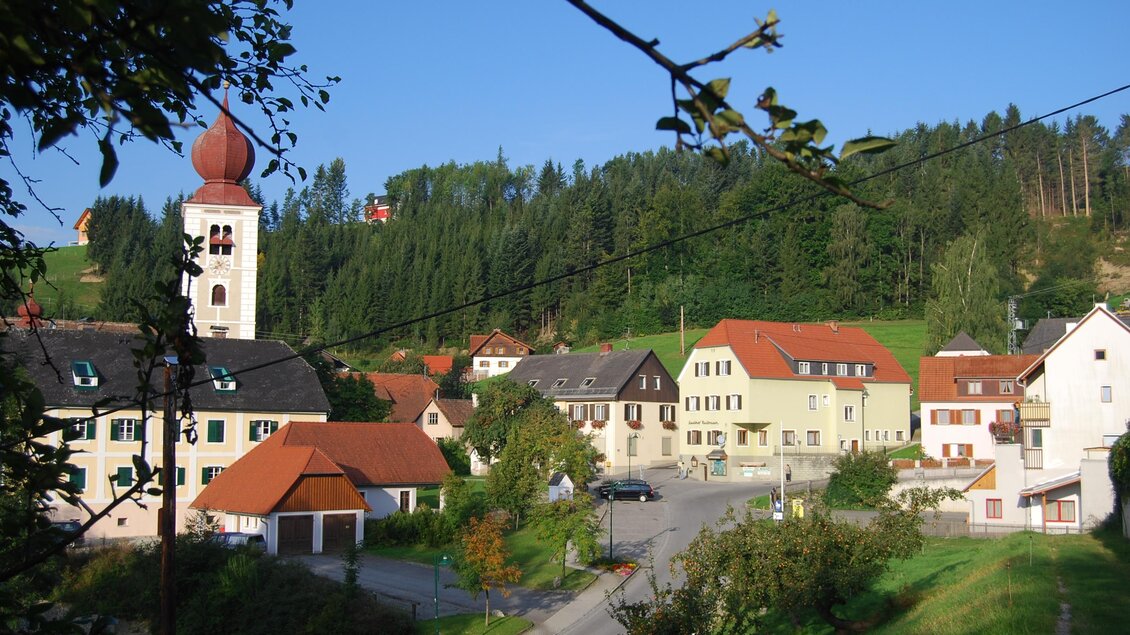 Ortsbild von Koglhof in der Gemeinde Birkfeld | © Tourismusverband Oststeiermark