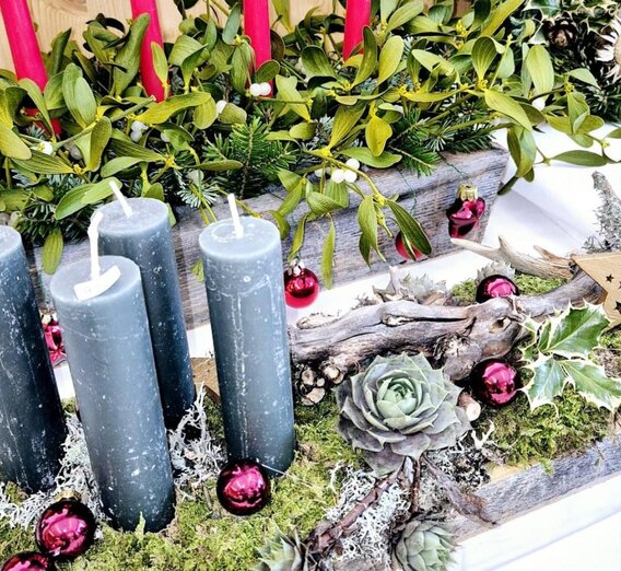 Weihnachtsmarkt, Grundlsee, Gößl, Adventgestecke | © Sabine Fischer | Sabine Fischer | © Sabine Fischer
