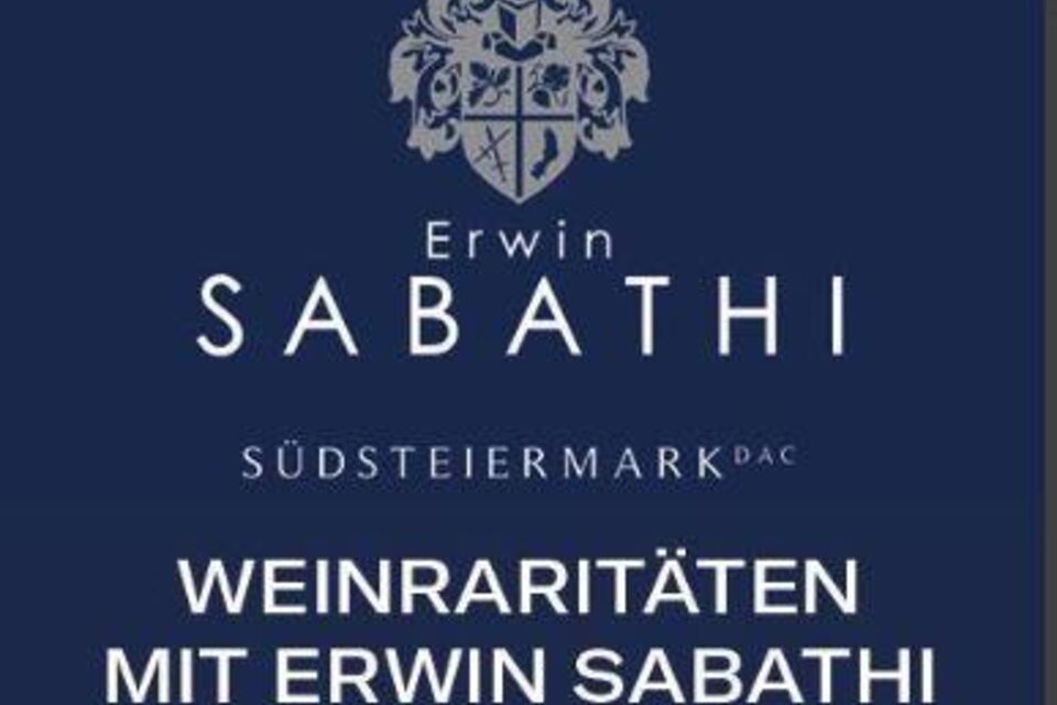 Ein elegantes Plakat für eine Weinveranstaltung mit Erwin Sabathi. Datum und Uhrzeit sind der 13. Oktober um 18:30 Uhr. | © Haus Zirngast