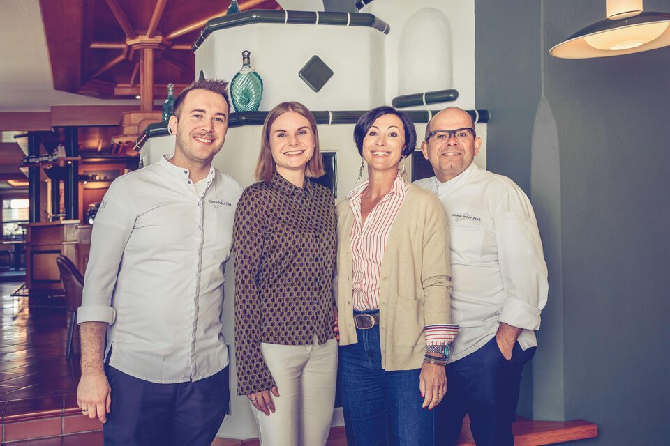 Familie Haberl-Fink aus Walkersdorf – Gastgeber:innen und Kulinarikprofis, die gemeinsam für herzliche Gastlichkeit und Genuss stehen. | © Fink's Restaurant