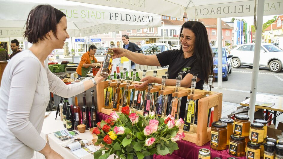 Bauernmarkt Feldbach - besser regional einkaufen | © Tourismusverband Feldbach/ Bernhard Bergmann