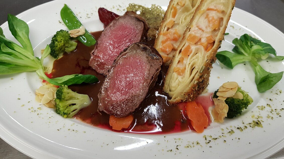 Steaks - Forellen - Fisch | © Landalm