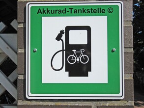 E-bike charging stations_Sign_Eastern Styria | © Pixabay