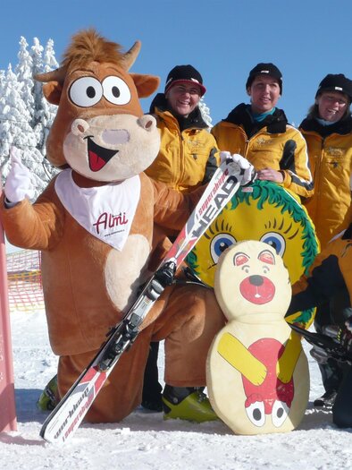 ALMI Skischule_Team_Oststeiermark | © ALMI-Skischule Eder