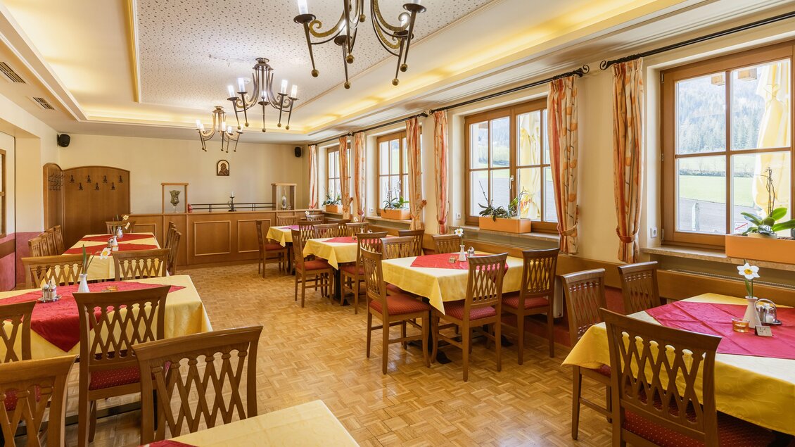 KWER-Saal-Gastraum-Alpmoser-9