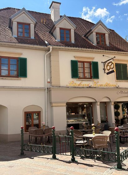 Old town cafe_exterior view_Eastern Styria | © Oststeiermark Tourismus