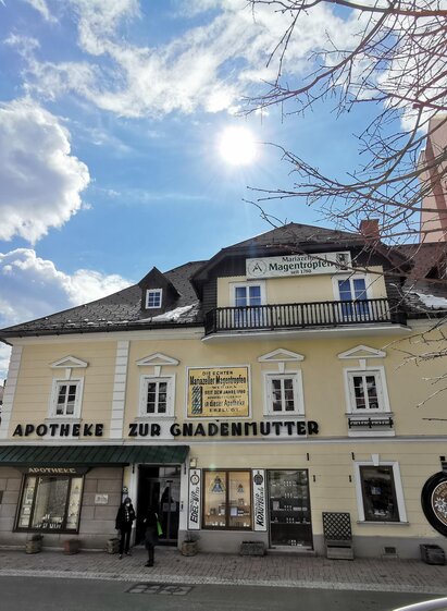 Apotheke - Außenansicht | Brigitte Digruber | © TV Hochsteiermark