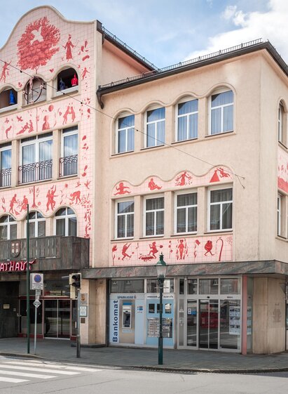 Arik-Brauer-Rathaus | © TV Region Graz - Die Abbilderei