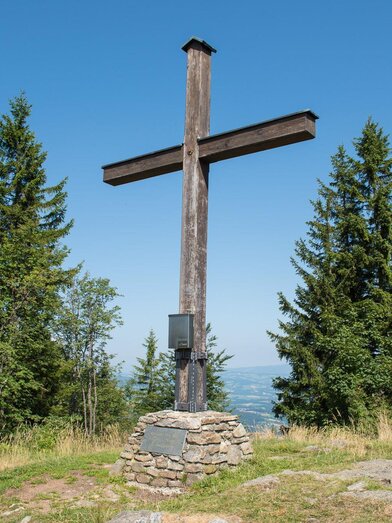 Masenberg_Gipfelkreuz_Oststeiermark | © Helmut Schweighofer