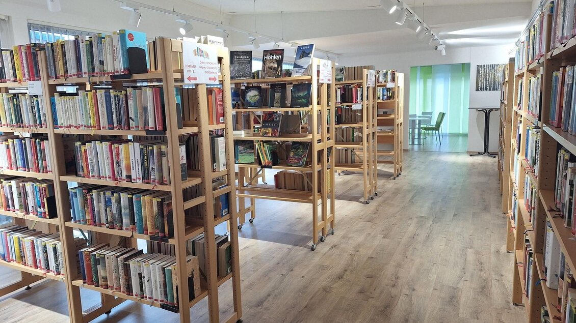 Bücherregal | © Bücherei Gröbming 