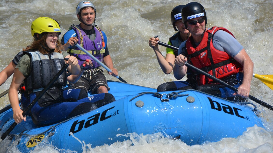 Rafting  | © BAC