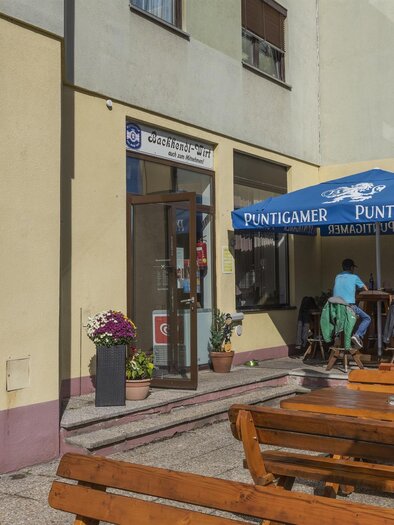 Backhendlwirt-Außenansicht-Murtal-Steiermark | © Familie Mutlu