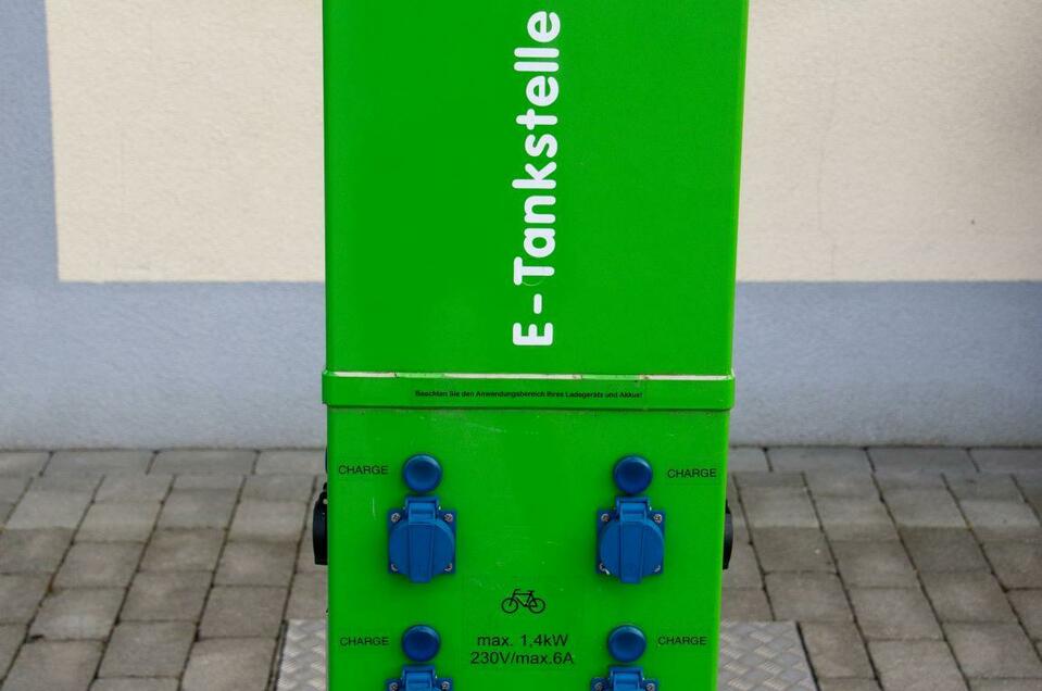 Bad Blumau e-bike charging station/town centre - Impression #1 | © Kurkommission Bad Blumau