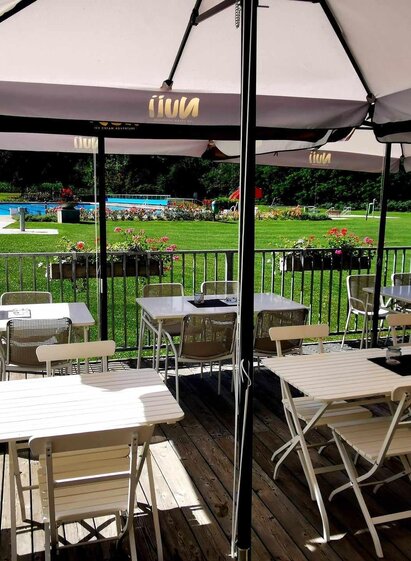 Sitzterrasse Bad-Restaurant | © Stadtgemeinde Fehring