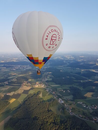 Hot Air Ballooning_ Balloon Hotel Thaller_Eastern Styria | © Ballonhotel Thaller
