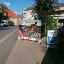 Tafel vor dem Geschäft in der Erhzherzog Johann St | © Bikefitting Store_Hiebler