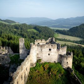 Schloss mit Aussicht | © Tourismusverband Murau