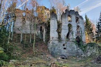 Castle ruin Waxenegg_Anger_Eastern Styria | © Erich Brandl