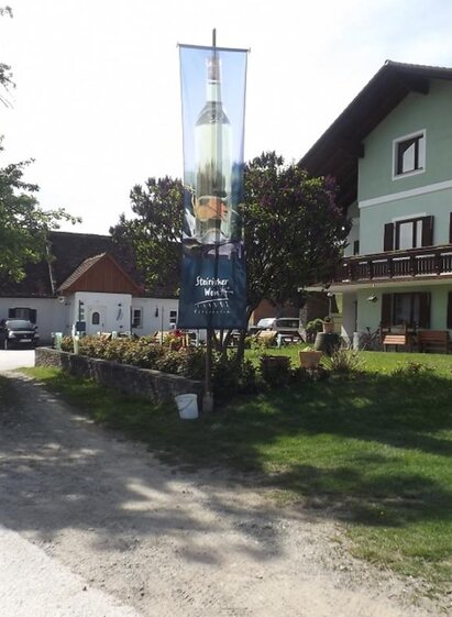 Buschenschank Eitljörg_Außenansicht_Oststeiermark | © Buschenschank Eitljörg
