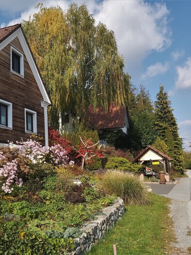 Neuhold_Einfahrt_Oststeiermark | © Tourismusverband Oststeiermark